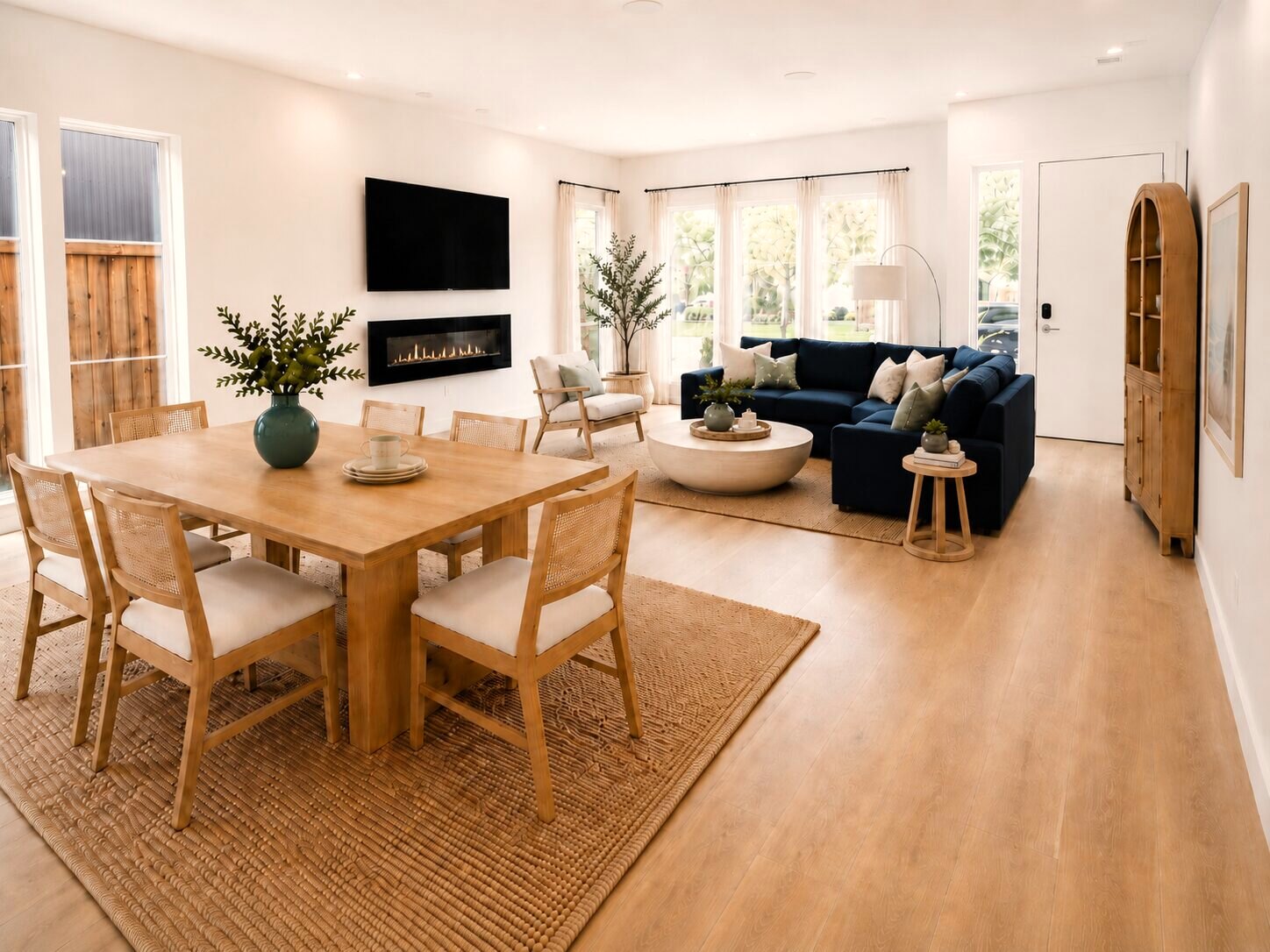 The Beacon I living and dining room